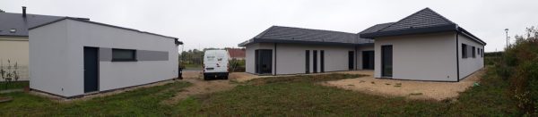 Construction d'une maison plain-pied contemporaine par Bati M2G