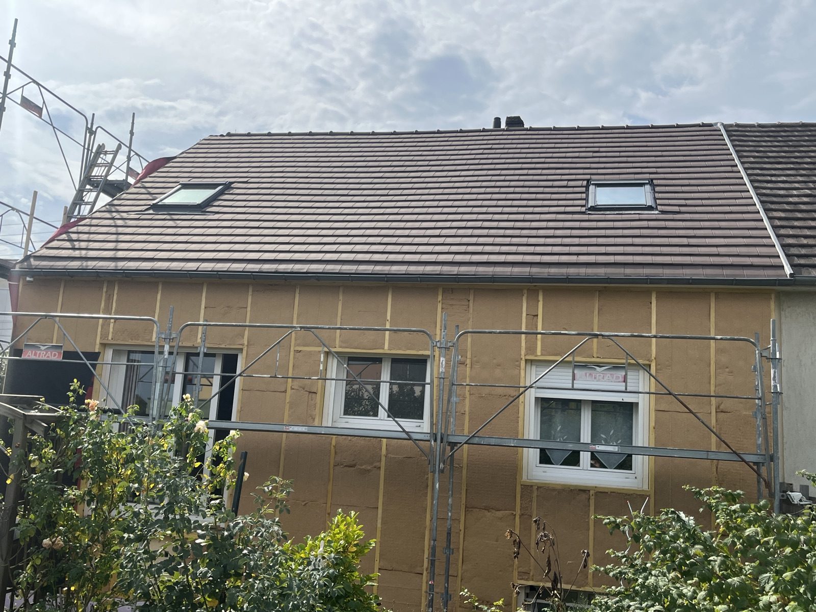 Chantier d'isolation par l'extérieur mené par Bati M2G